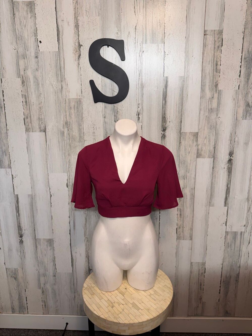 Charlotte Russe Burgundy V Neck Flutter Sleeve Crop Top Womens Small Back Zip Ti